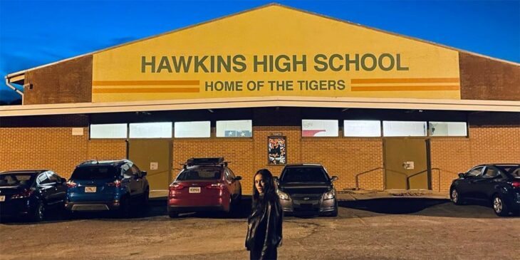 Nina Dobrev em Stranger Things