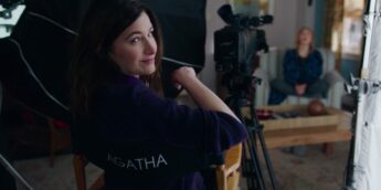Kathryn Hahn como Agatha séroe