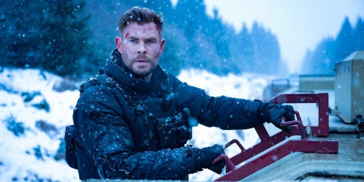 Chris Hemsworth em Resgate 2 lançamento