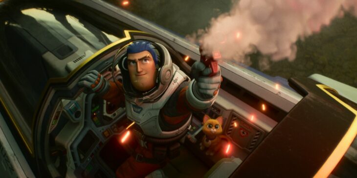Lightyear show de drones