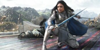 Tessa Thompson como Valquíria em Thor: Amor e Trovão