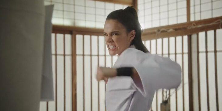 Bruna-Marquezine-Cobra-Kai-2