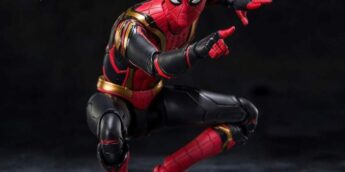 Colecionável Homem-Aranha Uniforme Integrado