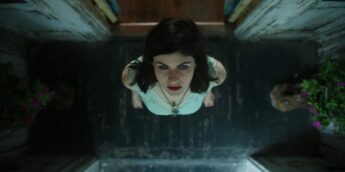 Alexandra Daddario em Mayfair Witches