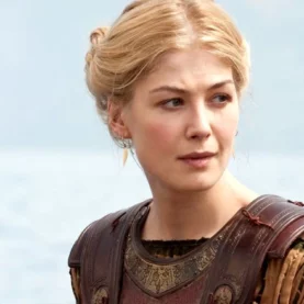Rosamund Pike