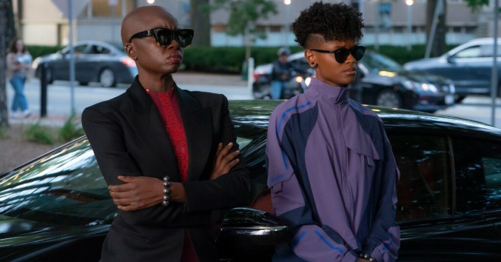 Okoye e Shuri em Pantera Negra 2
