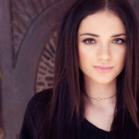 Luna Blaise