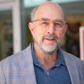 Richard Schiff