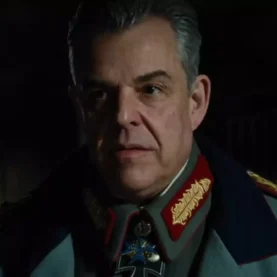 Danny Huston