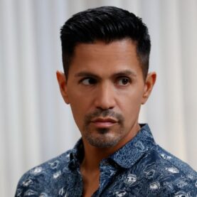 Jay Hernandez