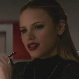 Halston Sage