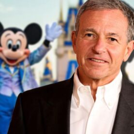 Bob-Iger-pode-vender-a-Disney-para-a-Apple