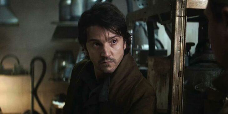 Diego Luna como Cassian Andor