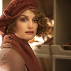 Alison Sudol