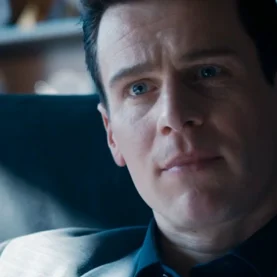 Jonathan Groff