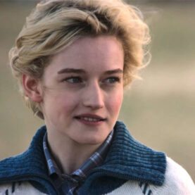 Julia Garner