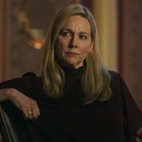 Laura Linney