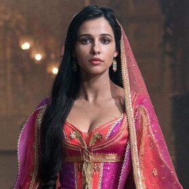 Naomi Scott