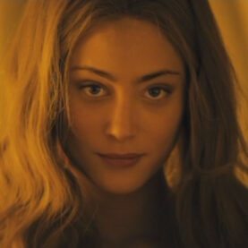 Nora Arnezeder