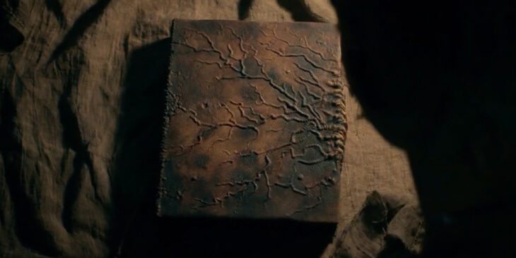 A-Morte-do-Demônio-A-Ascensão-Necronomicon