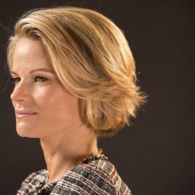 Joelle Carter