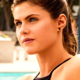Alexandra Daddario
