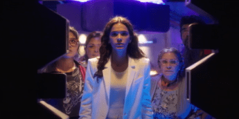 Primeiras-imagens-de-Bruna-Marquezine-em-Besouro-Azul-3