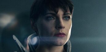 Antje Traue em The Flash