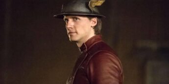 Teddy Sears como o Flash Jay Garrick