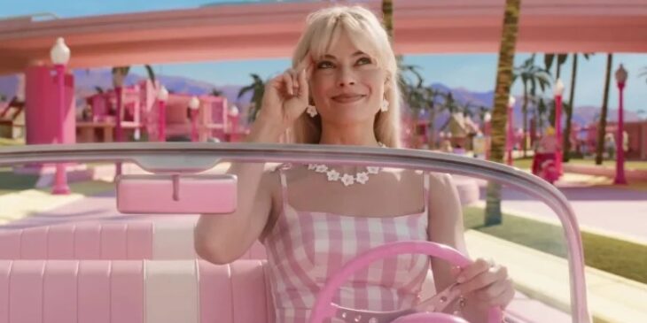 Margot Robbie como Barbie