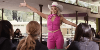 Margot Robbie como Barbie