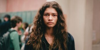 Zendaya interpretando Rue em Euphoria
