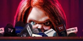 Chucky escondendo rosto