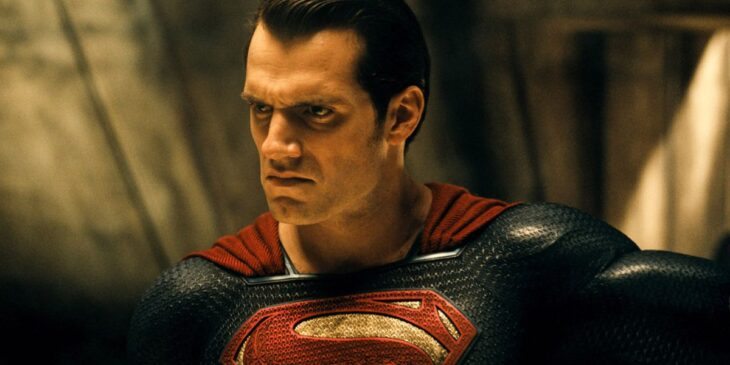 Superman com expressão brava em Batman v Superman