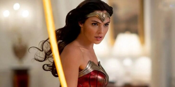 Gal Gadot como Mulher-Maravilha