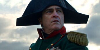 Joaquin Phoenix é Napoleão em cinebiografia