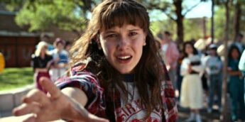 Millie Bobby Brown como Eleven, em Stranger Things