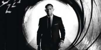 Daniel Craig é James Bond em cenário de 007