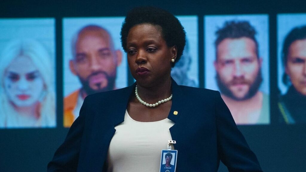 Viola Davis é Amanda Waller