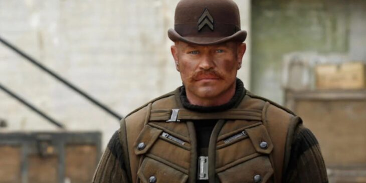 Dum Dum Dugan em Capitão América: O Primeiro Vingador