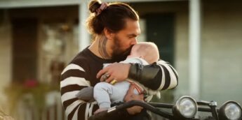 Aquaman 2 com Arthur Curry e seu filho