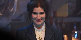 Kathryn Hahn na série Agatha