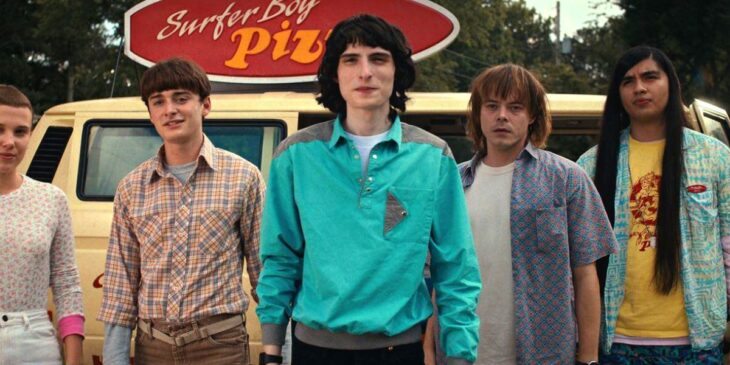 Eleven, Will, Mike, Jonathan e Arygle, em Stranger Things