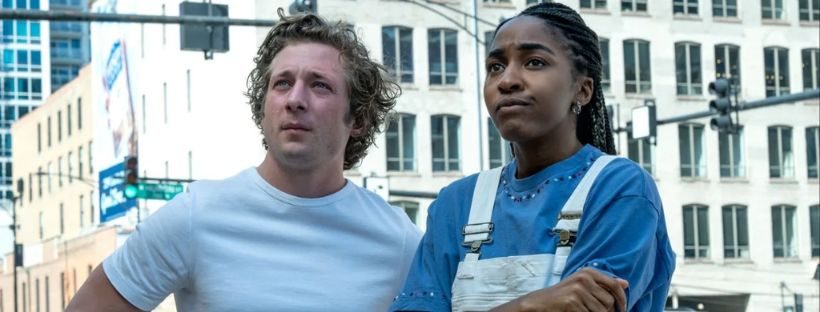 Jeremy Allen White e Ayo Edebiri em O Urso