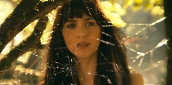 Dakota Johnson no filme Madame Teia