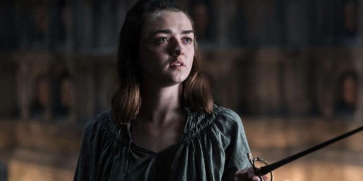 Maisie Williams como Arya Stark em Game of Thrones