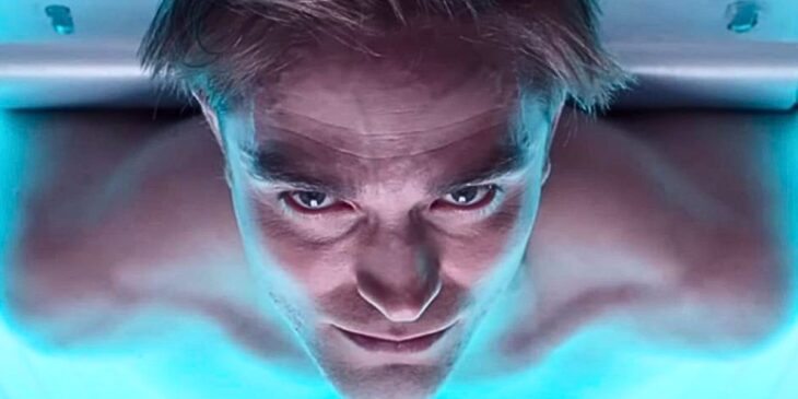 Robert Pattinson no filme Mickey 17