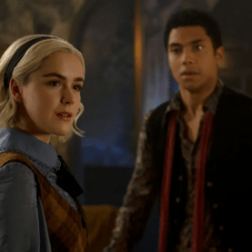 Kiernan-Shipka-O-Mundo-Sombrio-de-Sabrina-Chance-Perdomo
