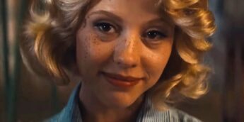 Mia Goth com visual de MaXXXine