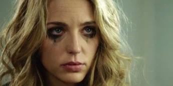 Jessica Rothe estará em Pulse, da Netflix